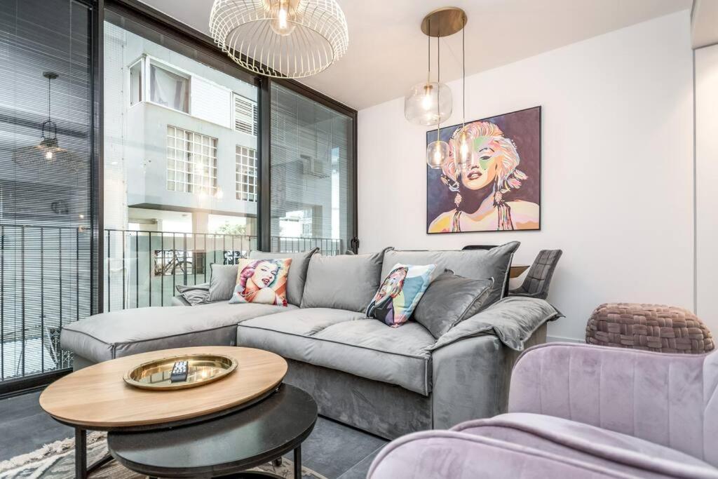 Modern And Design 1 Bd Apt Close To The Beach Tel Aviv Exterior photo